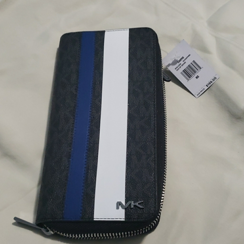 Michael Kors zip around wallet